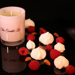 Kissed raspberry almond meringue massage candle